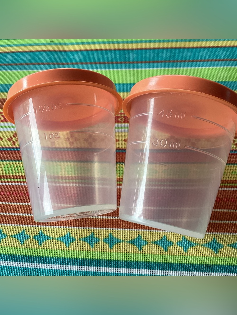 Tupperware Super Snack Set of 10 - 2 sizes in green and orange - Picture 4 of 5